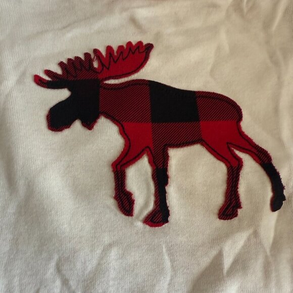 Moose Red Plaid Onesie with Matching Hat and Book 3-6 months NWT - Picture 7 of 12